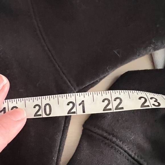 NWOT Ricchezza Chezza World Champs Black Pullover Hoodie Men's Small - Picture 7 of 8